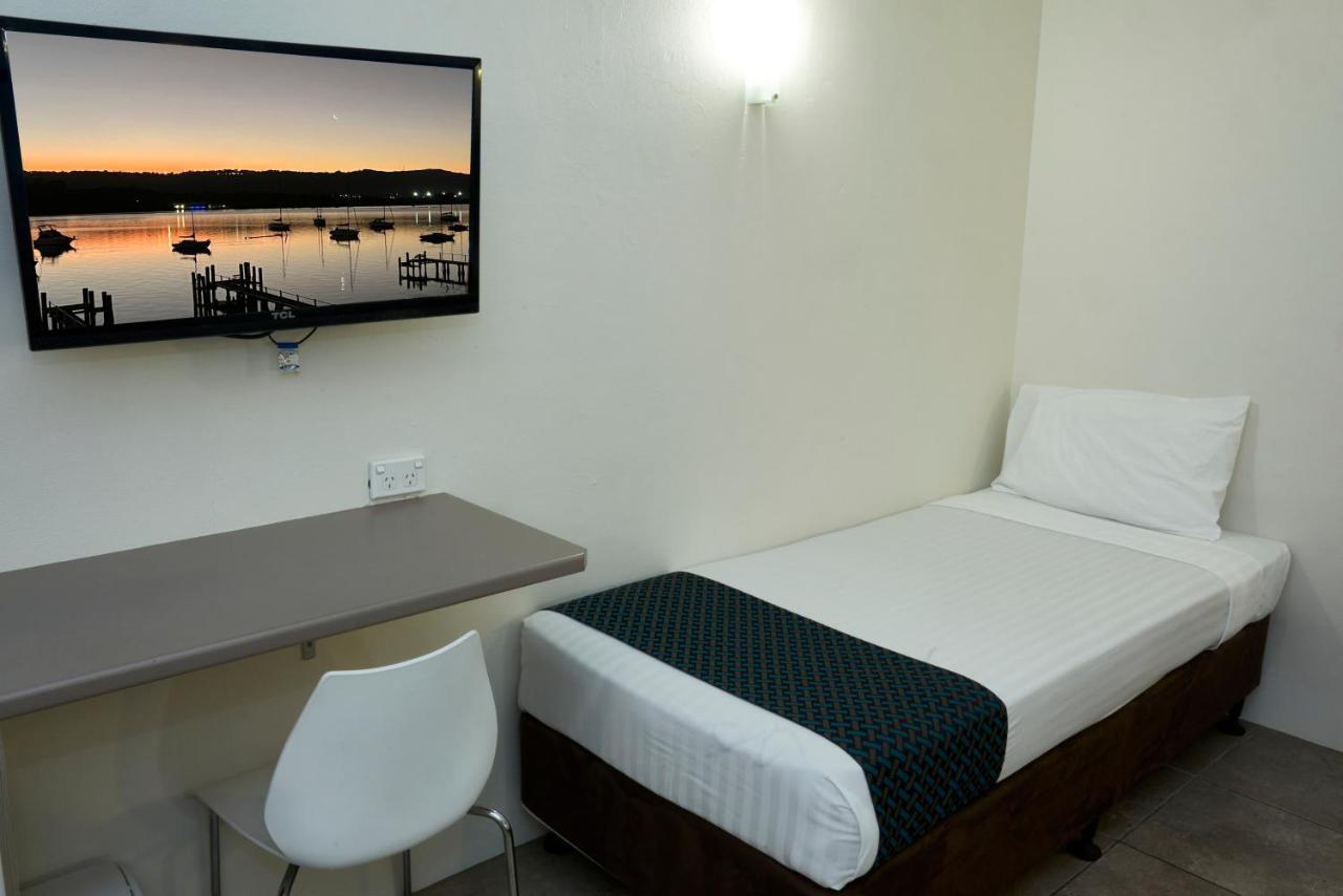 גוספורד Ashwood Motel מראה חיצוני תמונה