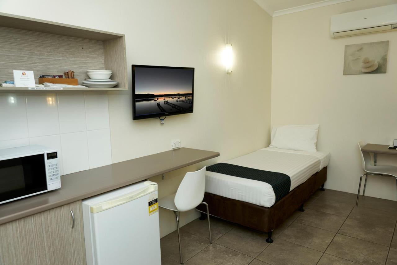 גוספורד Ashwood Motel מראה חיצוני תמונה